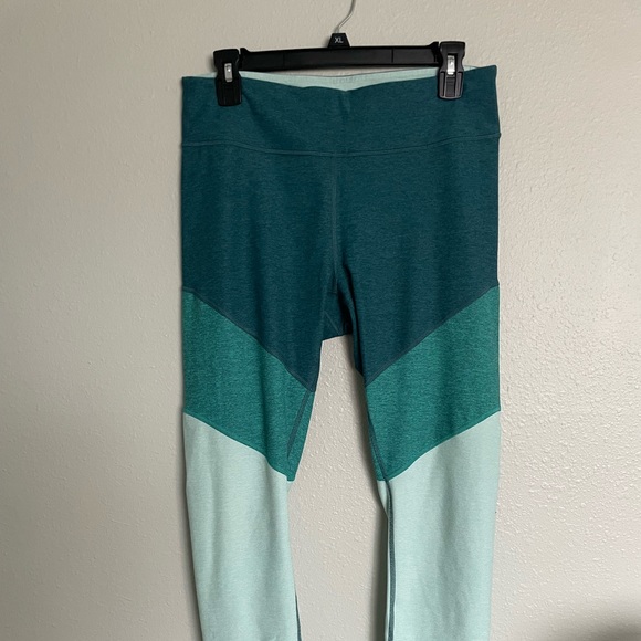 Outdoor Voices Springs 7/8 Tritone Green Leggings - Picture 1 of 5